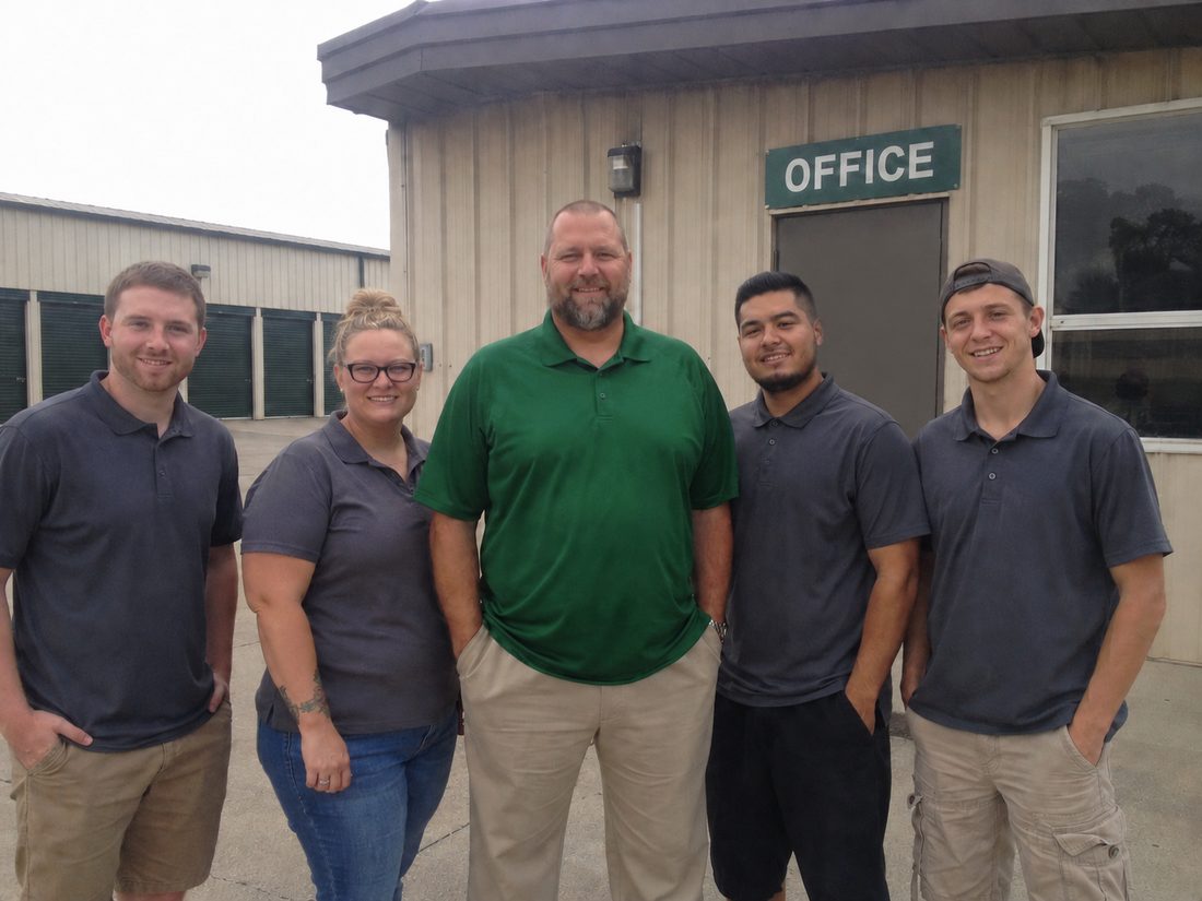 Pest control professionals in St. Joseph, MO